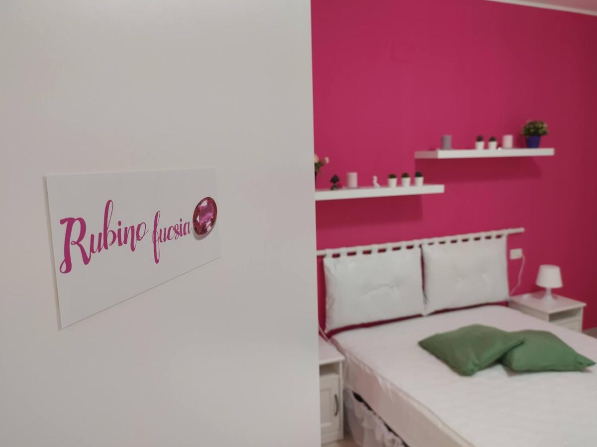 Maison Floria Locazione Turistica Пескара Екстериор снимка