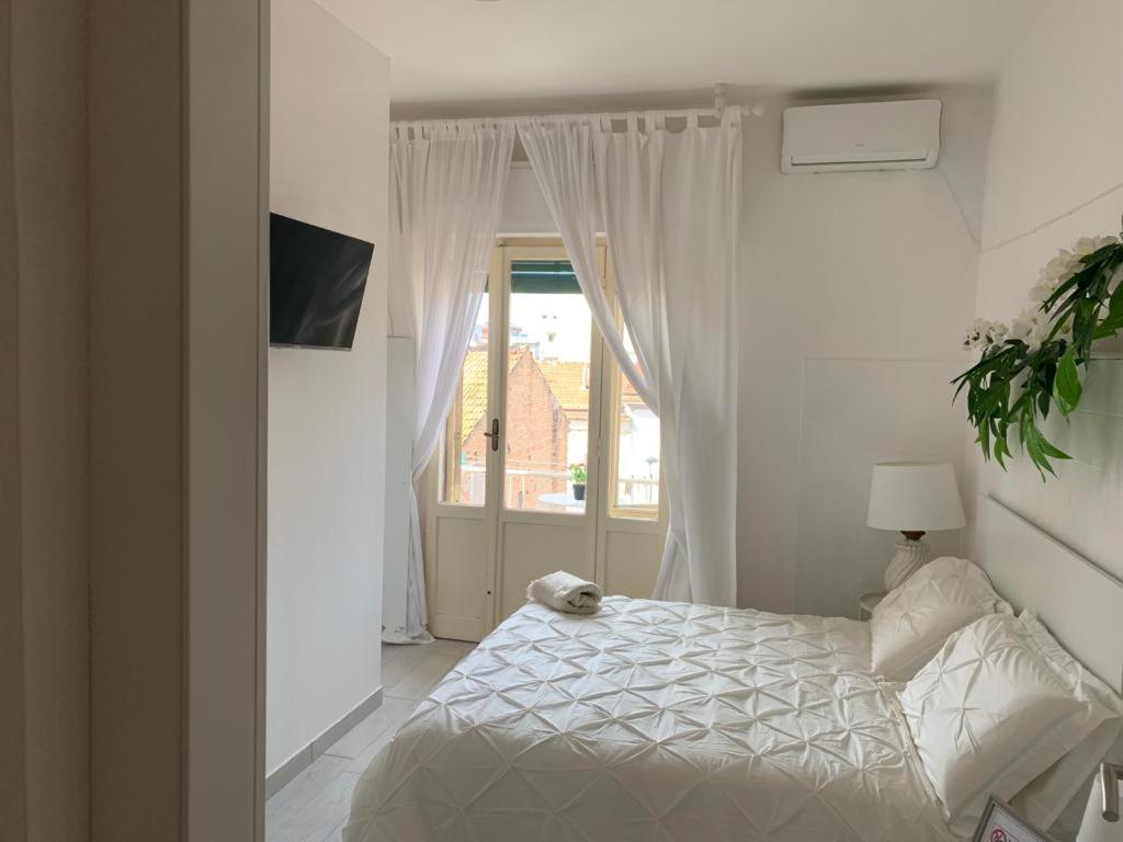 Maison Floria Locazione Turistica Пескара Екстериор снимка